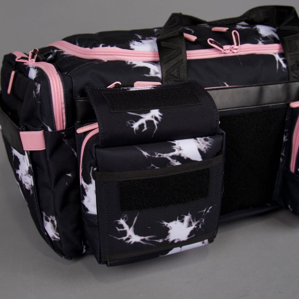 40L ULTIMATE DUFFLE BAG BLACK LIGHTNING KNOCKOUT PINK - Picture 5 of 16